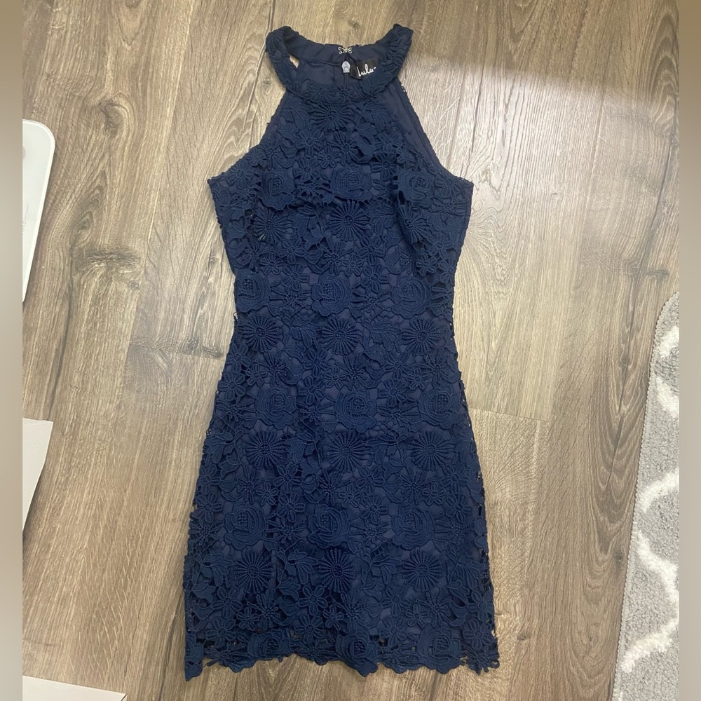 💌 lulu’s lace halter dress